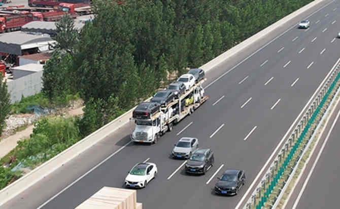 玉龙高速公路汽车救援